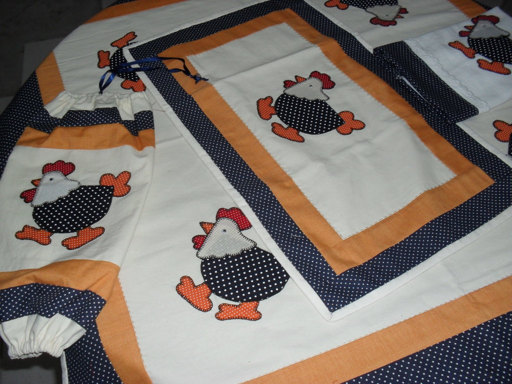 Jogo-de-cozinha-com-aplicações Patchwork em Jogo de Cozinha